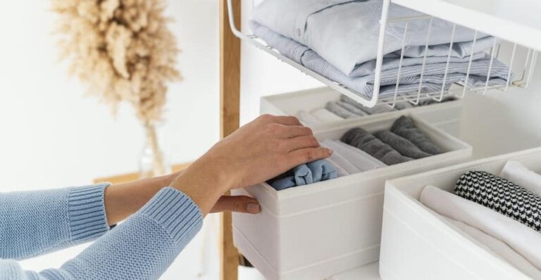 Read more about the article How To Organize Every Space In Your House In 8 Simple Steps