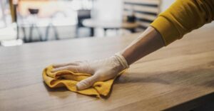Read more about the article What Is A Microfiber Cloth & How To Use It For Cleaning
